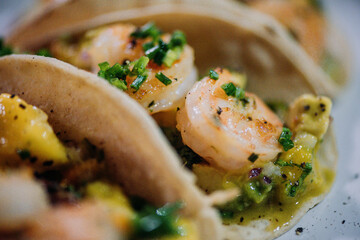Tacos de camarones