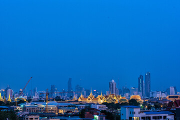 Fototapeta na wymiar The grand palace with city view on Thailand