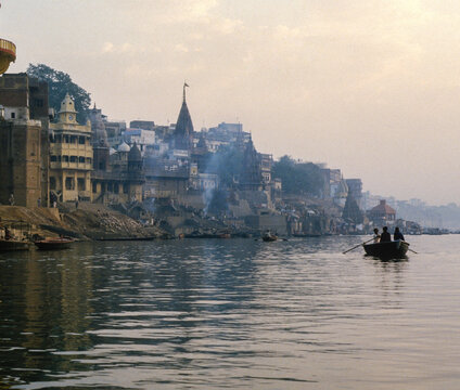 Rowing across the River Ganges