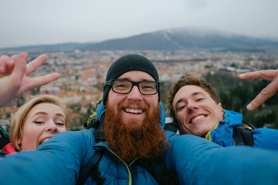 let me take a selfie