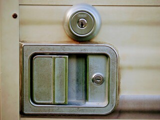 Double Lock Keyhole Macro