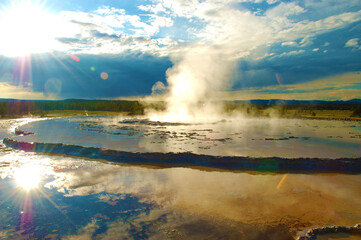 geyser in yellowstone national park