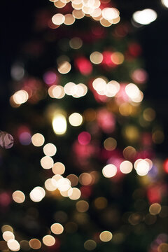 Christmas tree at night,blurry