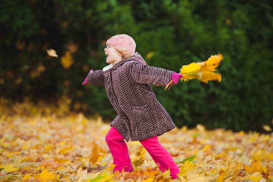 Joyful autumn days.
