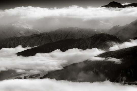 Wrapping Inversion Clouds