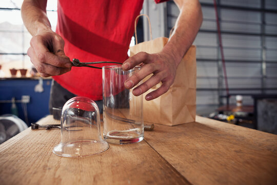 Glass: Using a Caliper To Measure Existing Glass Piece