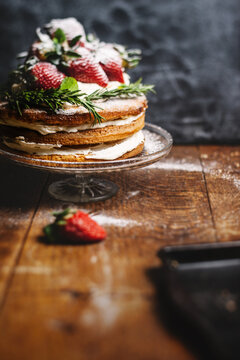Strawberry and cream genoise sponge.