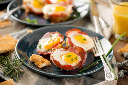 Breakfast: Baked Eggs on Coppa and Hash Browns