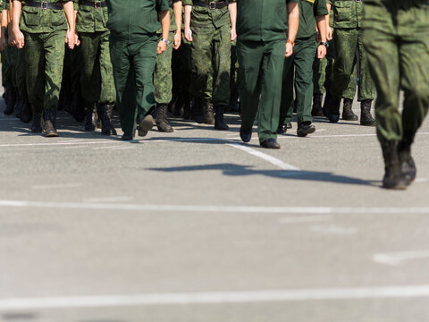 real soldiers marching