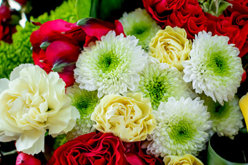 White red roses chrysanthemum green flowers large bouquet