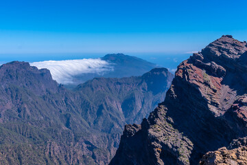Fototapeta na wymiar View of the Roque de los Muchachos national park on top of the Caldera de Taburiente, La Palma, Canary Islands. Spain