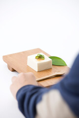 tofu on cutting board