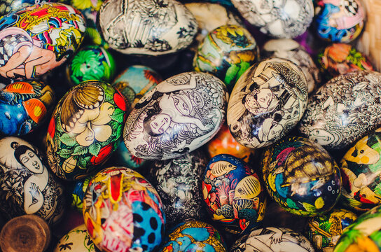 Many different, delicately painted Eastern eggs