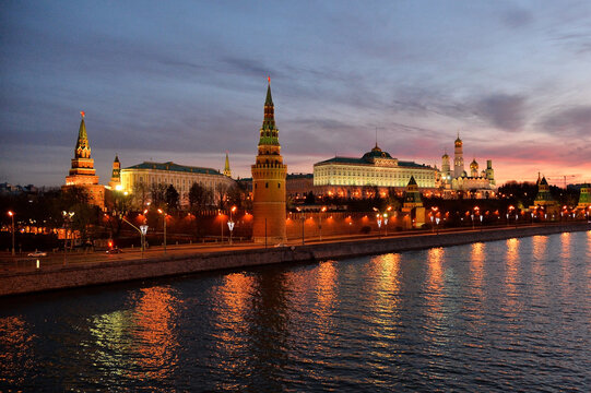 Kremlin's view and the Moskva river