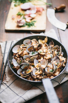 Clams steamed, spanish seafood.