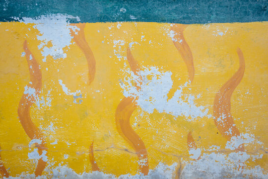 Mottled pattern on the wall in Tibet
