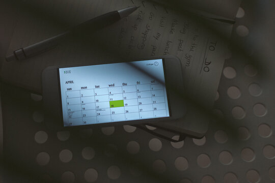 Mobile phone uses. Calendar.