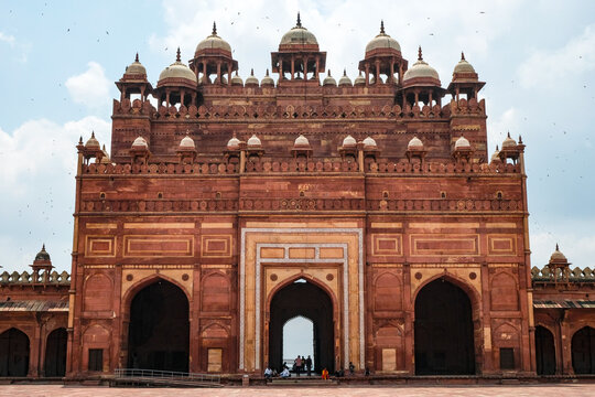 Fatehpur Sikri, India - September 2020: View of the Victory Gate of the Jama Masjid Mosque in Fatehpur Sikri on September 4, 2020 in Uttar Pradesh, India.