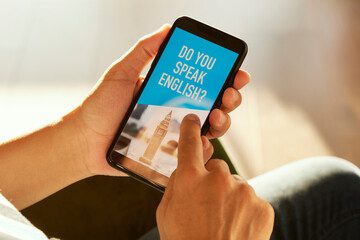 text do you speak English in a smartphone