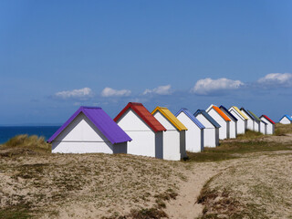 Strandhütten in den Dünen von Gouville-sur-Mer