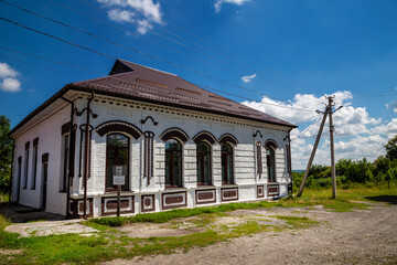 The synagogue of Abraham Geshel s Apti in Medzhibozh