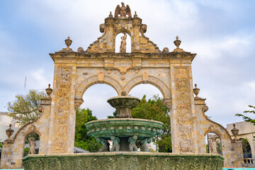 Fototapeta na wymiar Arco de Zapopan en el Centro Histórico.