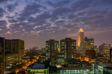Fototapeta na wymiar Twilight high angle view of the Taipei cityscape