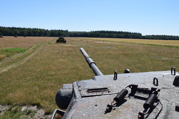 Panzer auf dem Panzerfeld bei Wahn © Yves