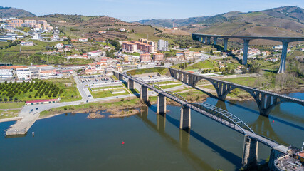 Fototapeta premium Bridges in the Douro river valley in the city of Peso da Régua, Portugal