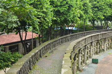 Fototapeta na wymiar Paco park pathway in Manila, Philippines