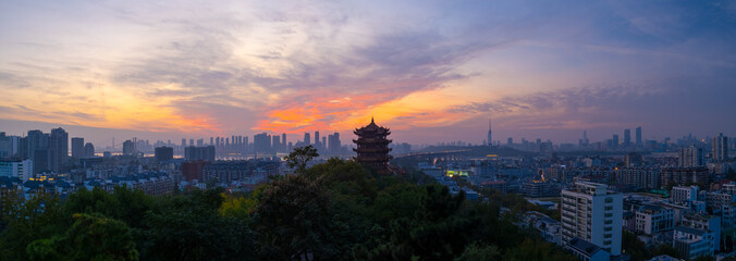 Fototapeta na wymiar Wuhan Yangtze River and city night and light show scenery