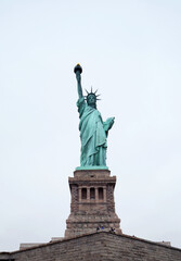 Fototapeta na wymiar statue of liberty new york