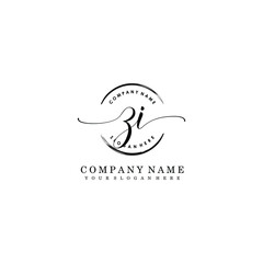 Obraz premium ZI Initial handwriting logo template vector 