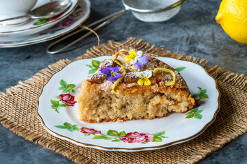 Almond and lemon cake