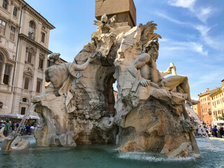fountain in piazza navona rome