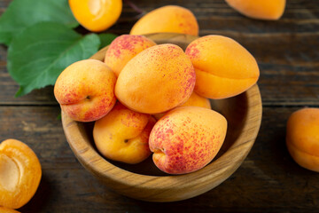 Fototapeta na wymiar Delicious ripe apricots i