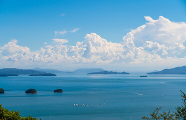 岡山県瀬戸内市の牛窓湾、日本の風景