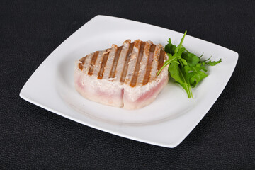 Grilled tuna steak