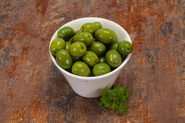 Green Campo Real olives in the bowl