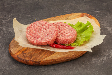 Raw beef cutlet for burger