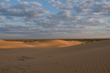 Fototapeta na wymiar landscape dune sunset sky peazhan summer travel