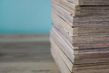 Comic books placed in a pile.  山積みのマンガ本