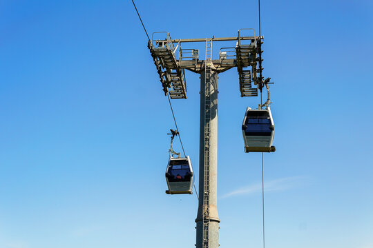 Umlaufseilbahn Bilder – Durchsuchen 5,073 Archivfotos, Vektorgrafiken ...