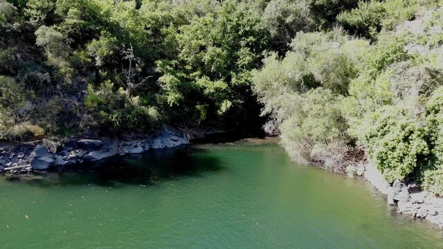 Rio sil por tierras de Doade