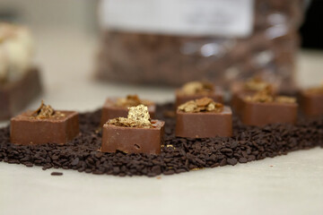 food, dessert, sweet, white, cake, chocolate, pastry, cookies, isolated, snack, baked, cookie, candy, baking, biscuits, sweets, sugar, cupcake, shell, meringue, biscuit, brown, cakes, sea, treat