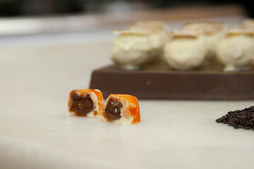 food, dessert, sweet, white, cake, chocolate, pastry, cookies, isolated, snack, baked, cookie, candy, baking, biscuits, sweets, sugar, cupcake, shell, meringue, biscuit, brown, cakes, sea, treat