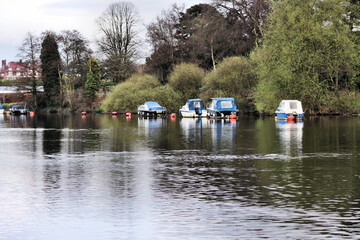 Fototapeta na wymiar A view of the river dee at Chester