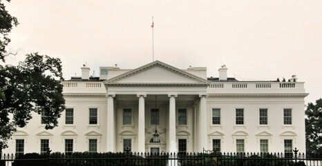 Fototapeta na wymiar A view of the White House in Washington