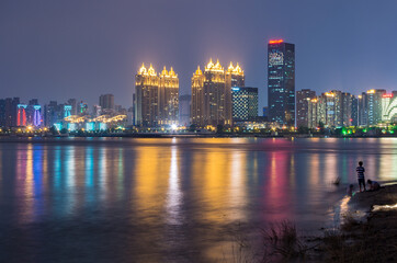 Obraz premium Wuhan city night skyline scenery in summer, Hubei, China