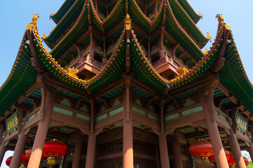 Fototapeta premium Spring scenery of Huanghelou Forest Park in Wuhan, Hubei